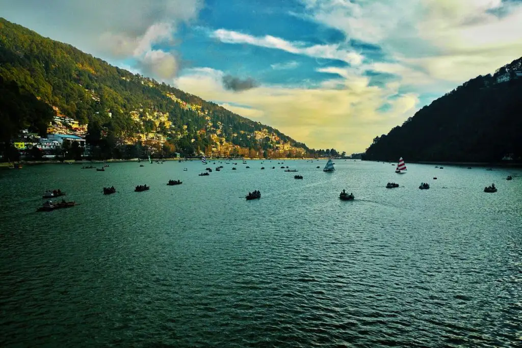 Growth in tourism industry in Nainital, record crowd gathered in the month of May-June!